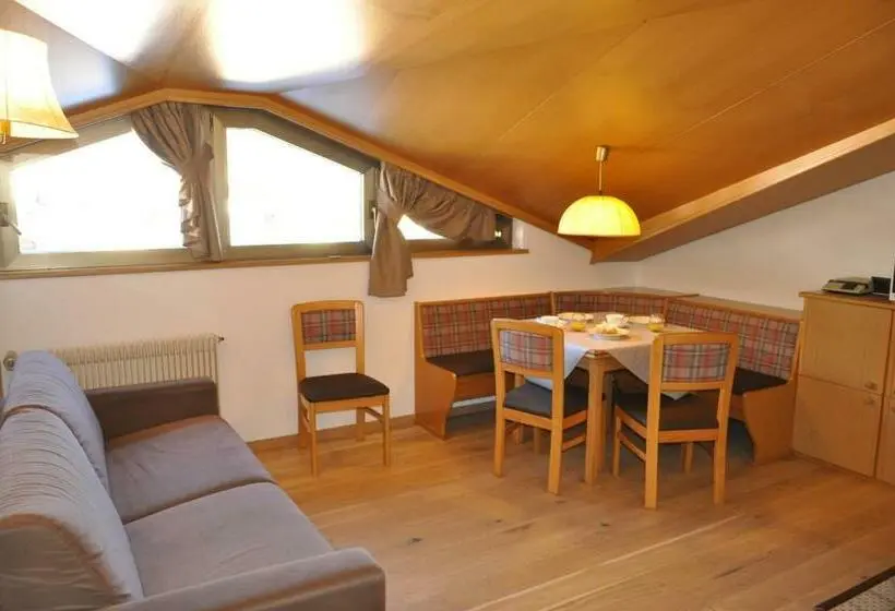 Huoneisto 2 Makuuhuonetta, Residence Anda