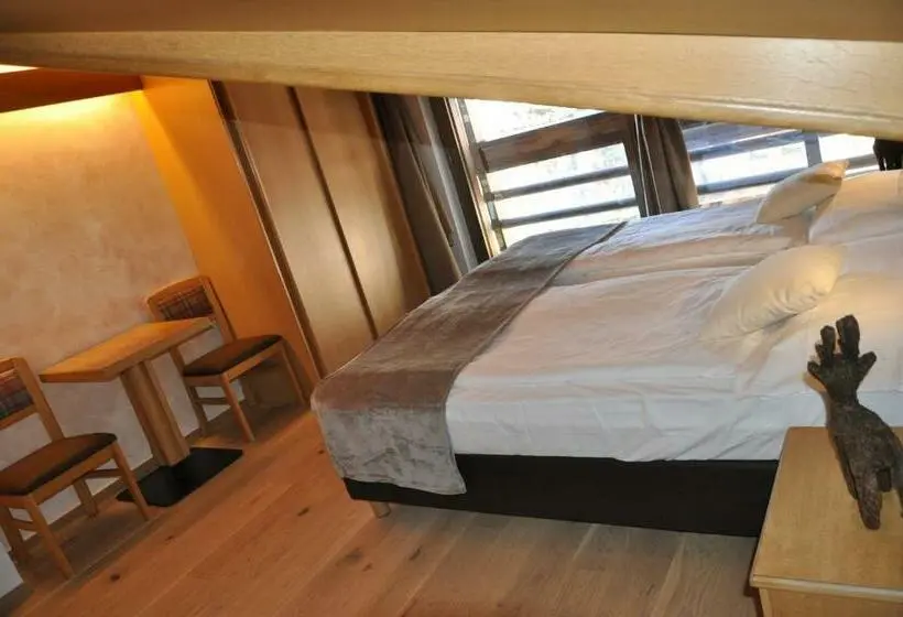 Huoneisto 2 Makuuhuonetta, Residence Anda