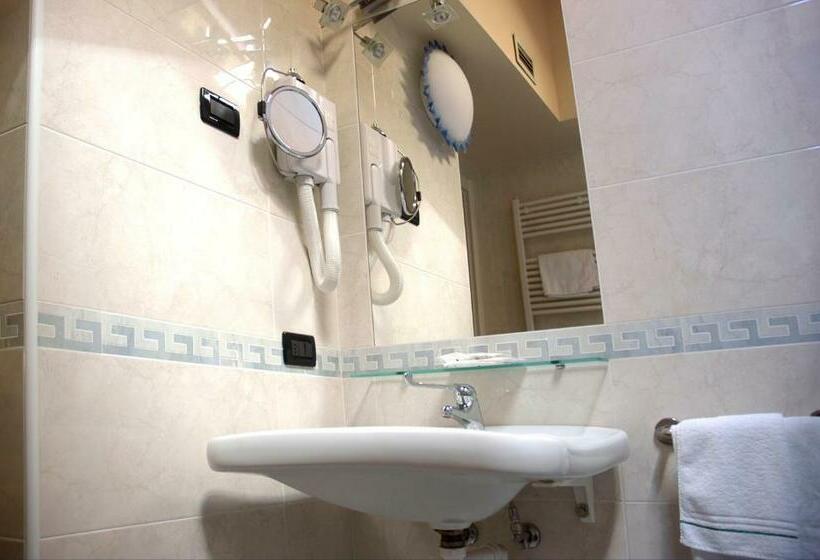 غرفة قياسية فردية, San Paolo