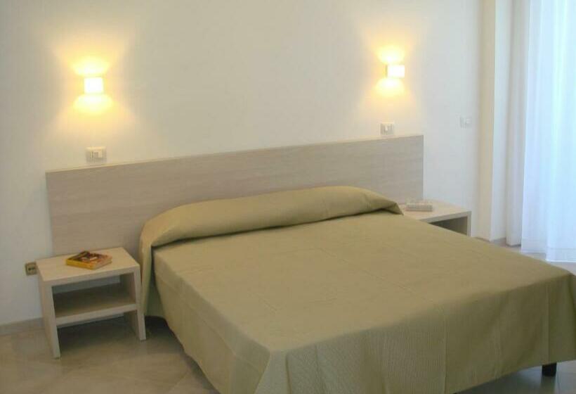 חדר סופריור, Sfinalicchio