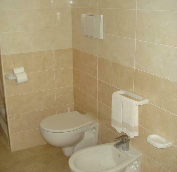 חדר סטנדרט לארבעה, Sfinalicchio