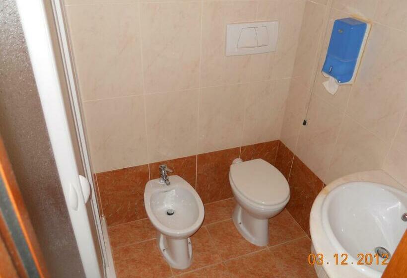 غرفة قياسية فردية, Val Di Sangro