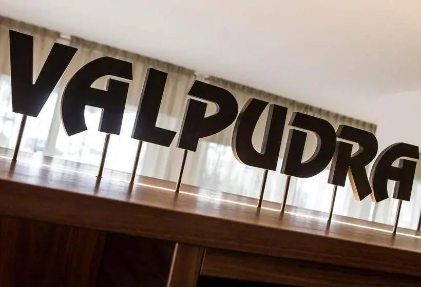 デラックスルーム, Valpudra