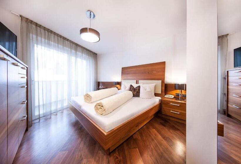 اتاق استاندارد با بالکن, Valpudra