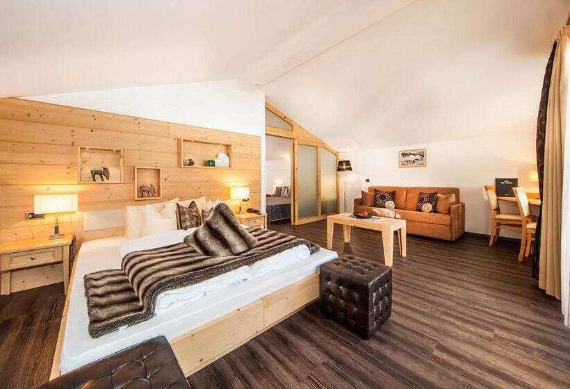 سوییت با چشمانداز کوه, Valpudra