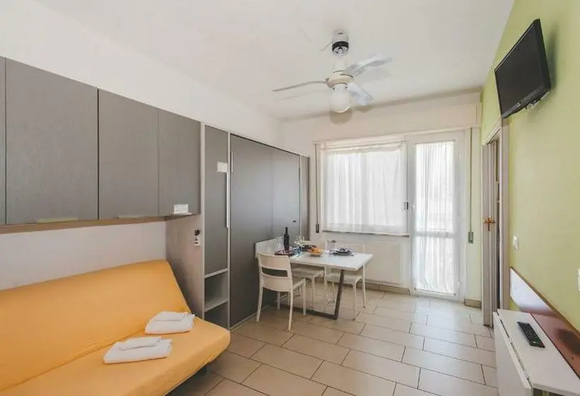 استودیوی استاندارد, Ligure Residence