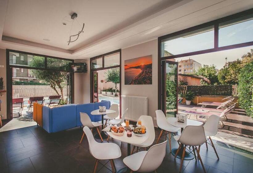 Студия Стандарт, Ligure Residence