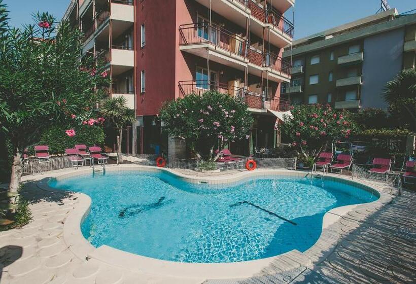 Студия Стандарт, Ligure Residence