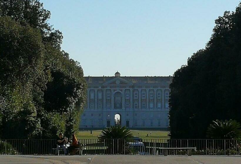 اتاق استاندارد سه تخته با چشمانداز, Manouche Osteria B&b