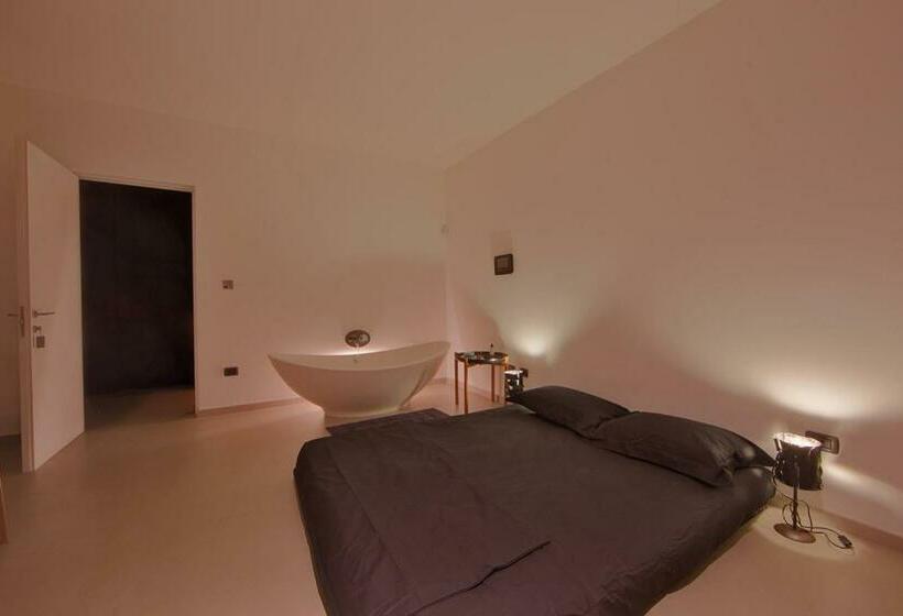 Suite Side Sea View, Zenthe Small Luxury B&b