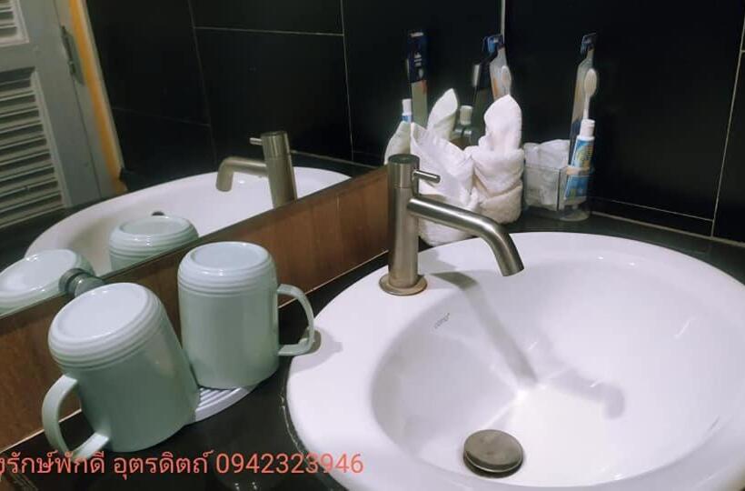 Номер Deluxe Кровать Кинг, ๋jongluxpakdee โรงแรมจงรักษ์พักดี