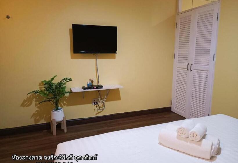 Kertre Néző Standard Szoba, ๋jongluxpakdee โรงแรมจงรักษ์พักดี