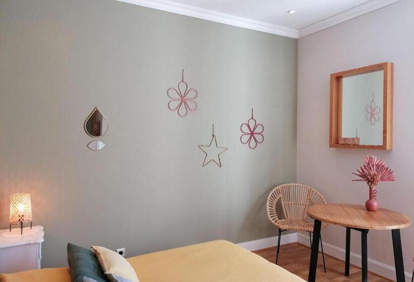 Номер Стандарт Вид на Сад, Monchâteau étoilé, Chambres D Hôtes