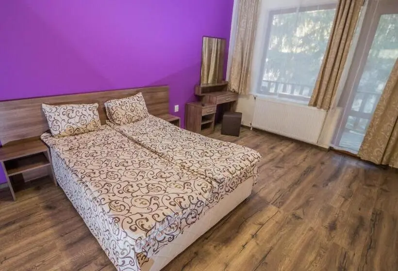 Standard-huone, рибарникъ