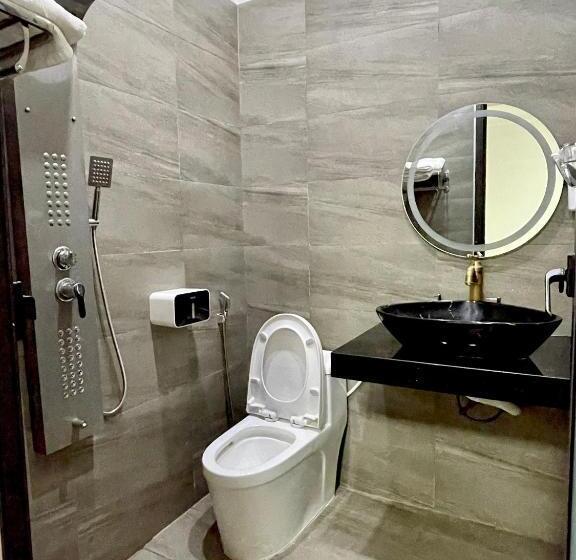اتاق استاندارد چهار تخته, Luxstay