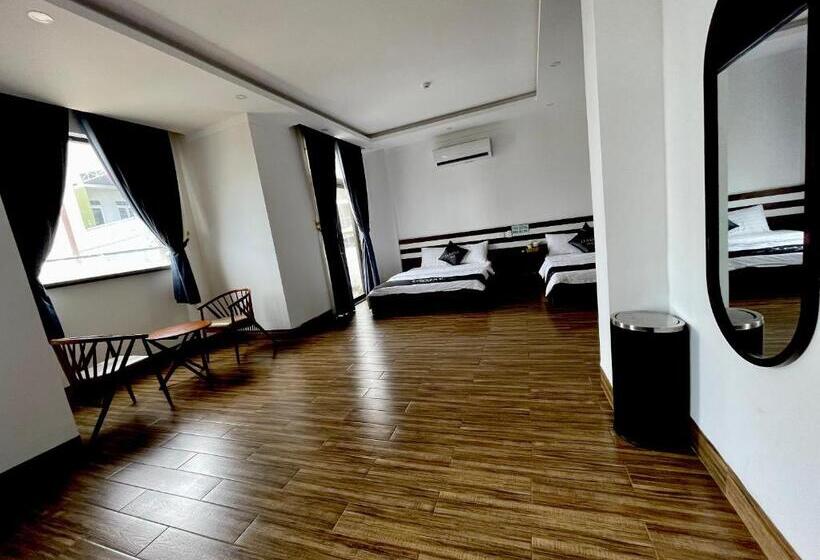 اتاق خانوادگی, Luxstay