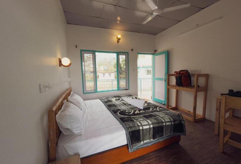 Номер Deluxe, Q Star The Perfect Move