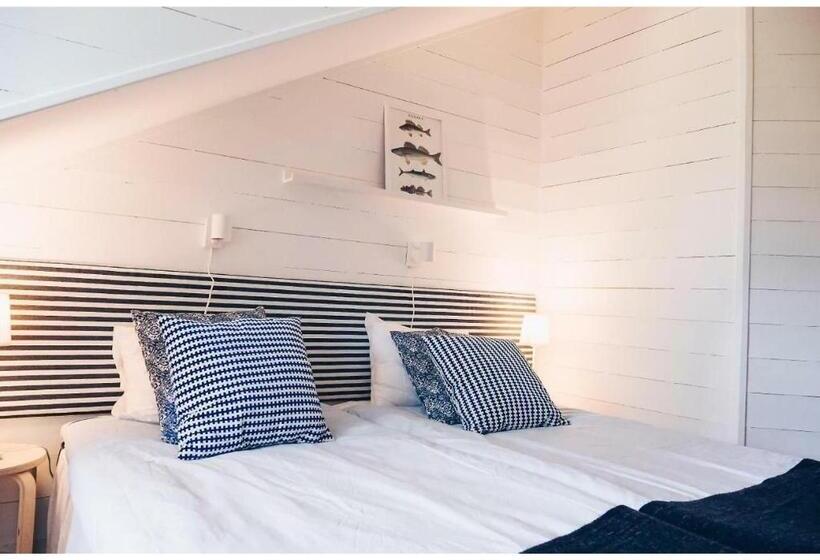 家庭间, Skatans Café & Krog