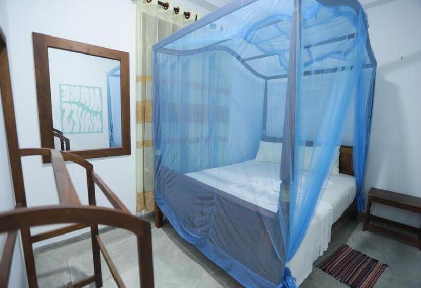 Номер Стандарт, Surfside Retreat Weligama