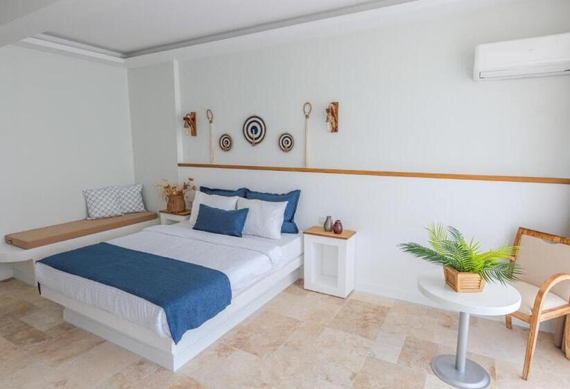 Номер Deluxe Кровать Кинг, Mavi Cam Hotel Ayvalik