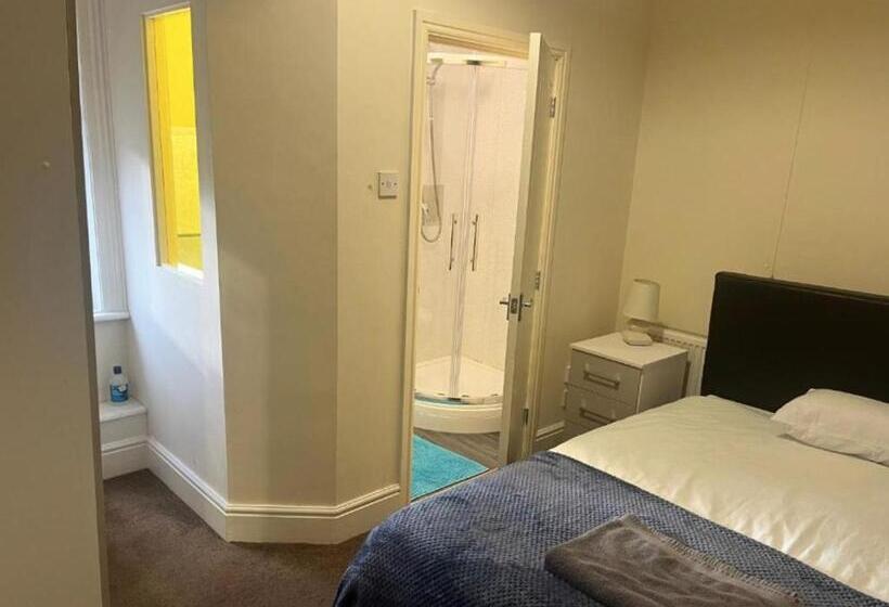Quarto standard, Rose House