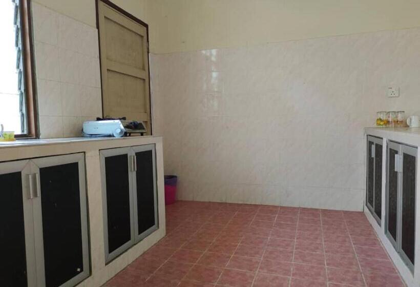 Bungalow Familiar, Raudhah Rest Inn