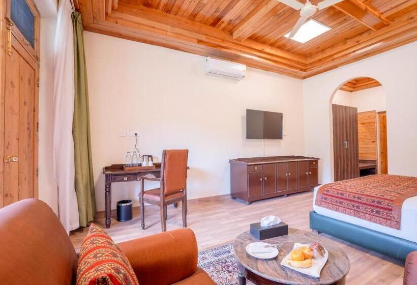 デラックスルーム, Ezzenza Swarg By Beas Golf Resort   Devlok Manali