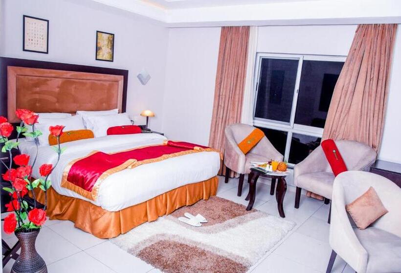 اتاق سوپریور با تخت بزرگ, Limewood