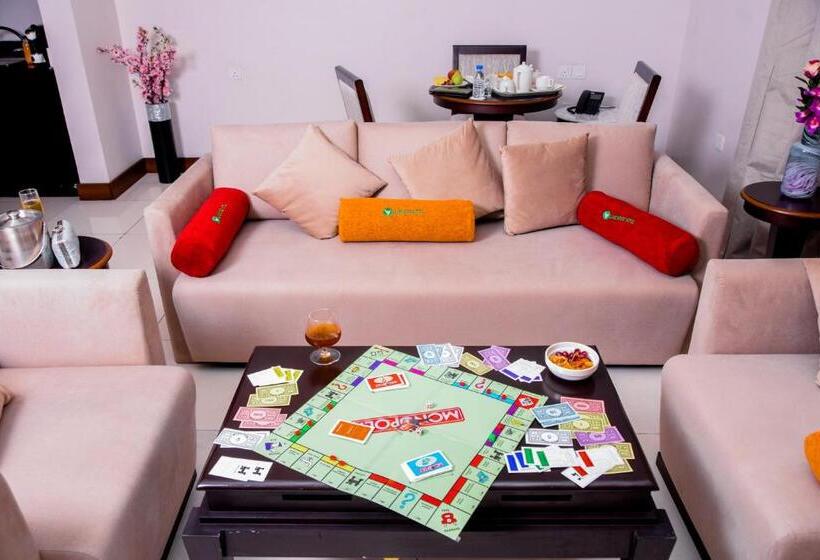 سوییت جونیور, Limewood