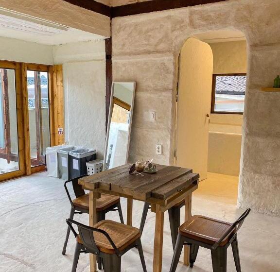 ファミリールーム, Beyaz Grotto