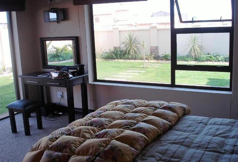 اتاق استاندارد با تخت بزرگ, Palazzo Gardens Self Catering Guesthouse