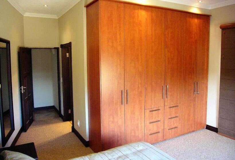 اتاق استاندارد با تخت بزرگ, Palazzo Gardens Self Catering Guesthouse