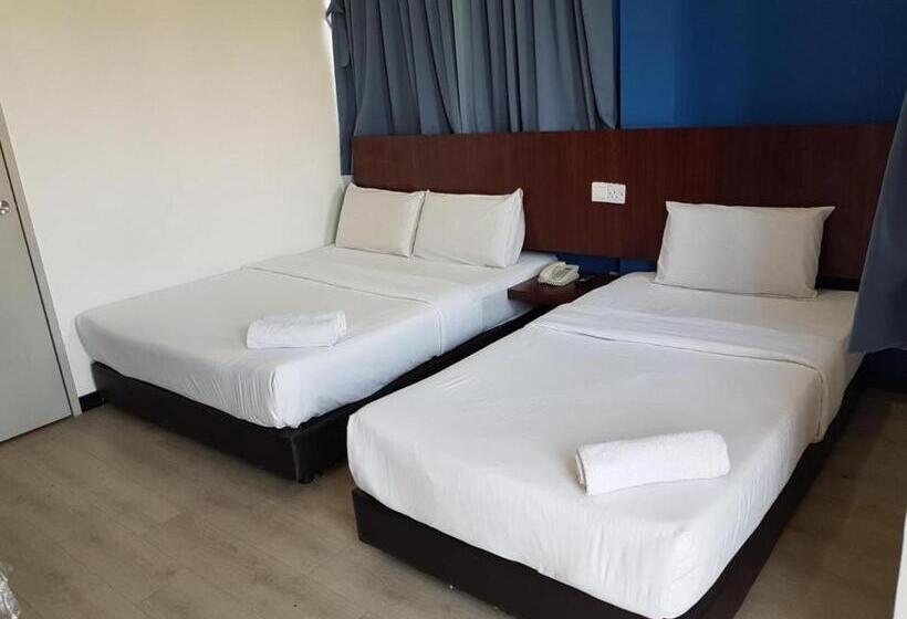 חדר סטנדרט לשלושה, Seeds Hotel Puchong Koi