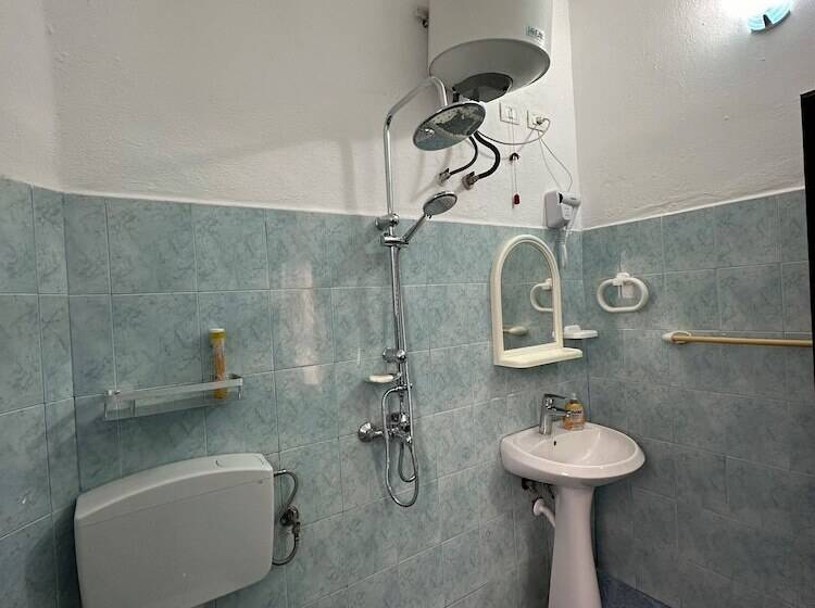 Номер Стандарт Трехместный, Vogue Rooms