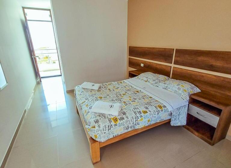 اتاق خانوادگی, Costa Sur