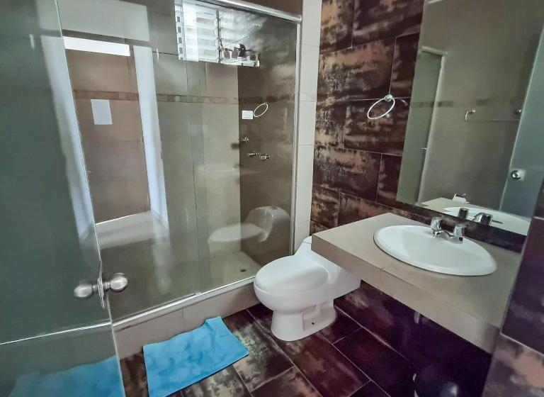 استودیو استاندارد با تخت کینگ, Costa Sur