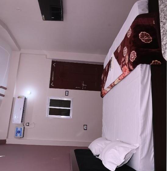 スタンダードルーム, Om Shanti Palace