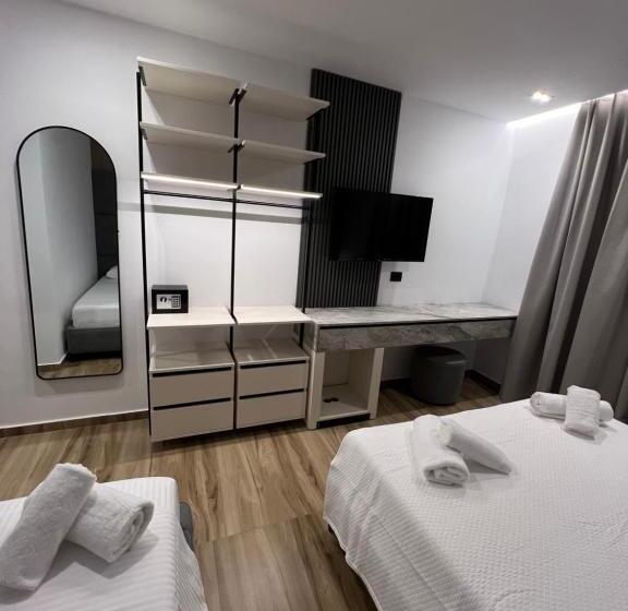 اتاق لوکس سه تخته, Resol Hotel 2