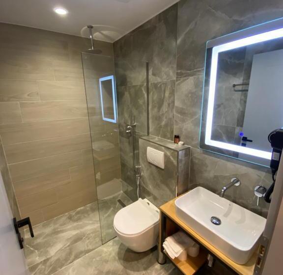 اتاق لوکس سه تخته, Resol Hotel 2