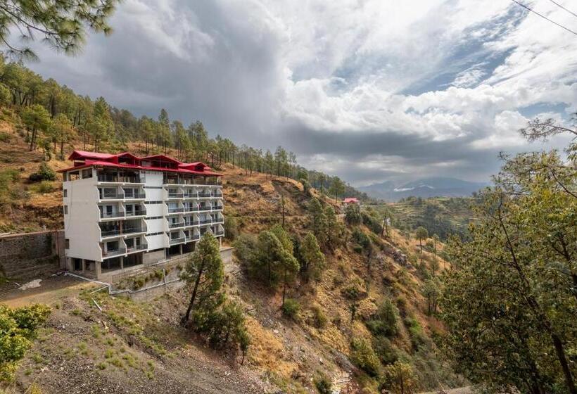 バルコニー付きジュニアスイート, The Chail Resort, Chail