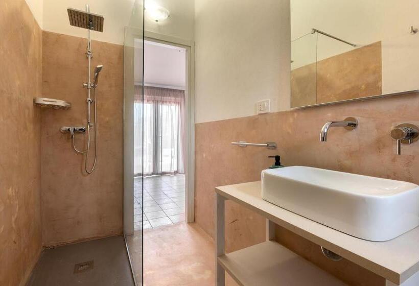 Superior Oda, Q Resort