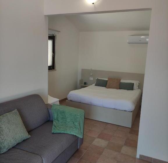 Büyük Çift Kişilik Yataklı Standart Oda, Q Resort