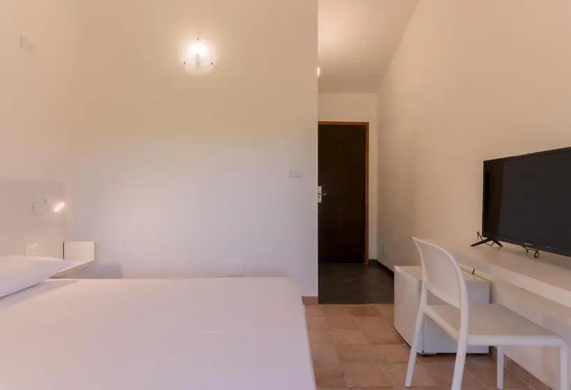 Comfort Kolmen Hengen Huone, Q Resort