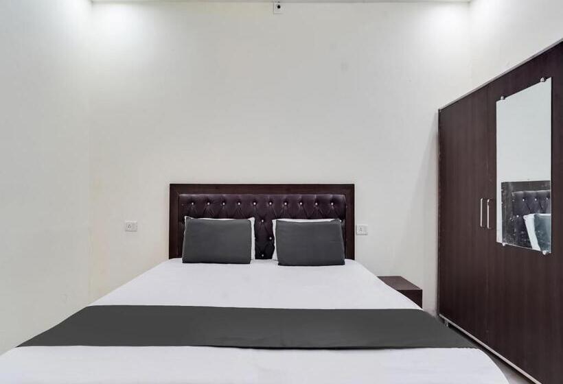 Номер Стандарт, Oyo Hotel R.r A Highway Inn