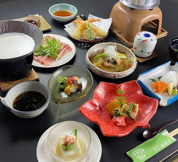 غرفة قياسية رباعية, New Chikusuisou