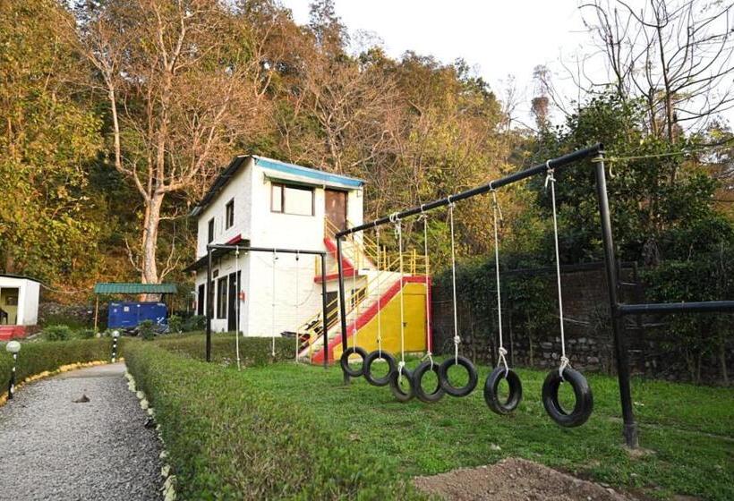 デラックスルーム, Corbett Tiger Retreat By First Crown