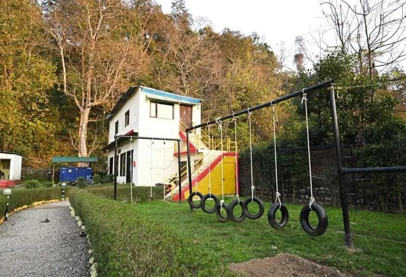 デラックスルーム, Corbett Tiger Retreat By First Crown