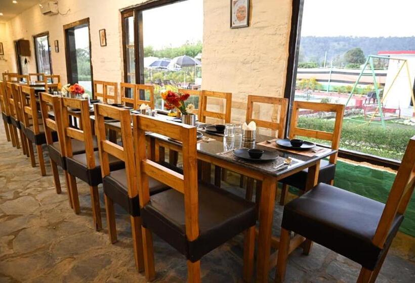 Номер Deluxe, Corbett Tiger Retreat By First Crown
