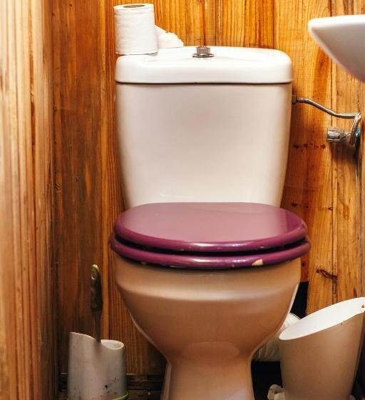 بانگلوی استاندارد, Madagascar Underground