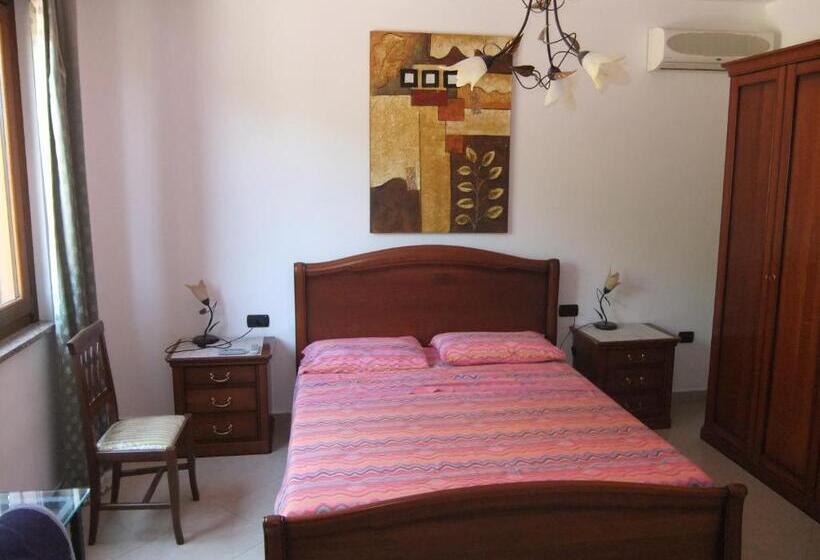 اتاق استاندارد, B&b La Pineta